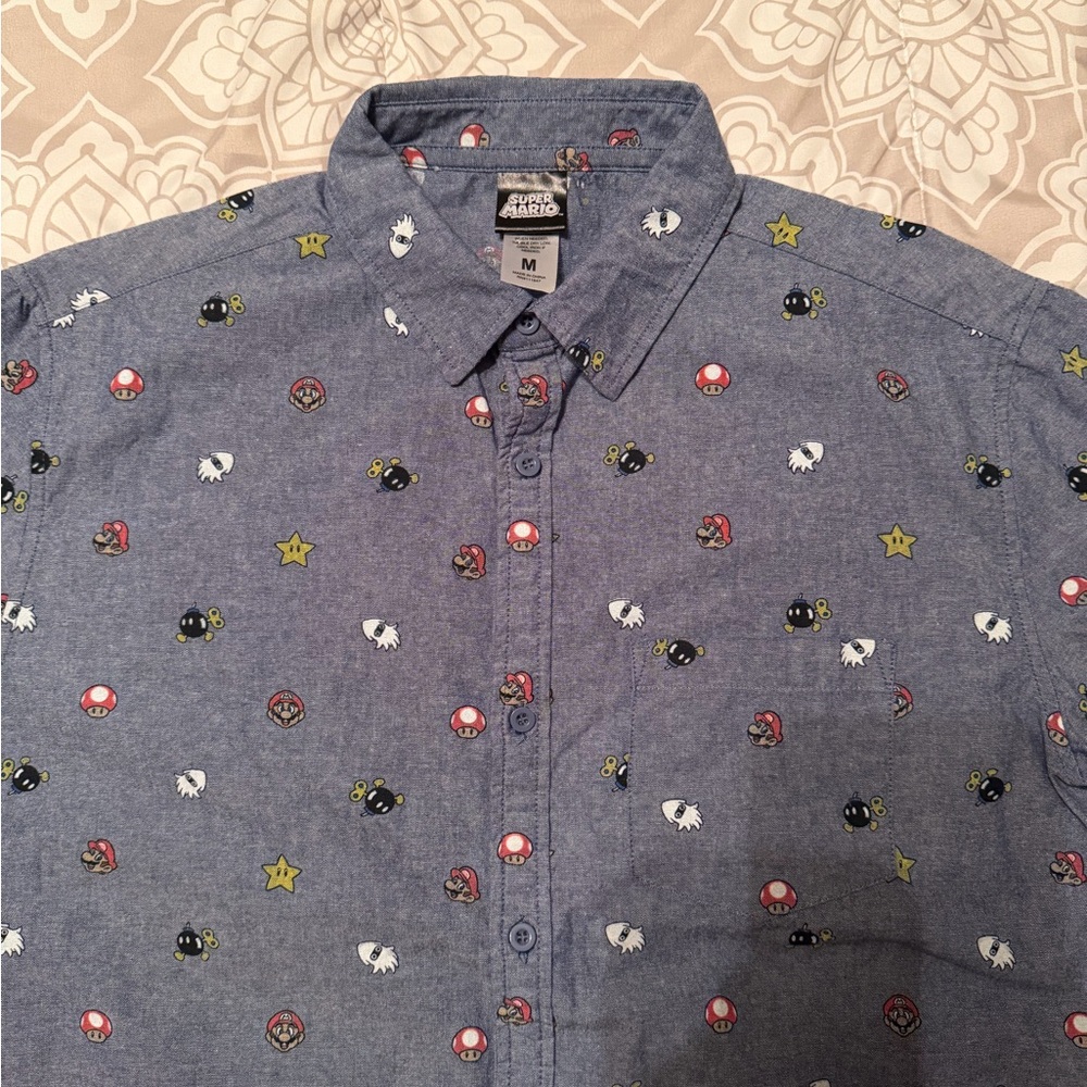 Super Mario Blue Men's Medium Button Down Shirt - Gamer